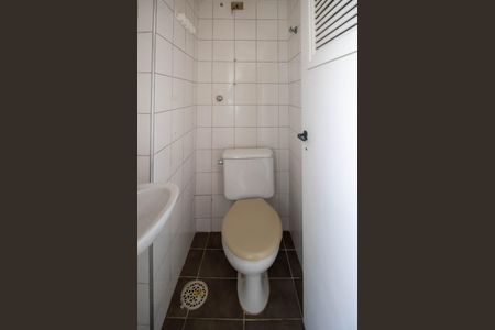 Apartamento à venda com 71m², 3 quartos e 2 vagasBanheiro de serviço