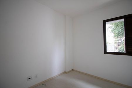 Apartamento à venda com 71m², 3 quartos e 2 vagasQuarto 1