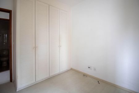 Apartamento à venda com 71m², 3 quartos e 2 vagasQuarto 1