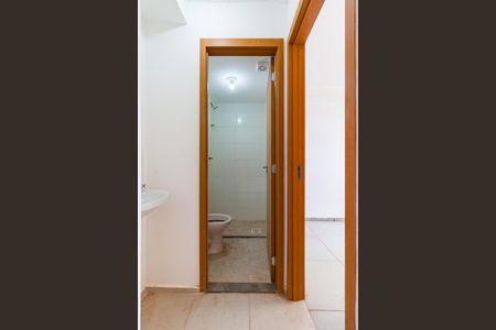 Apartamento para alugar com 36m², 2 quartos e sem vaga Apartamento para alugar com 36m², 2 quartos e sem vagaBanheiro