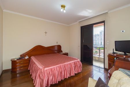 Apartamento à venda com 270m², 4 quartos e 4 vagasSuíte 4