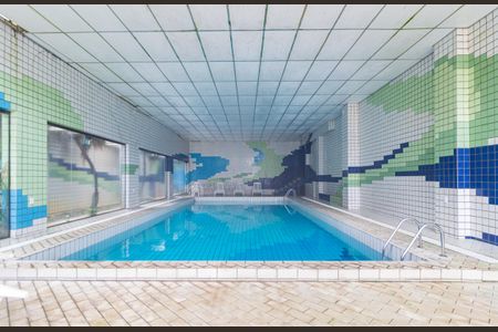 Apartamento à venda com 270m², 4 quartos e 4 vagasPiscina - Coberta