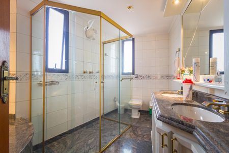 Apartamento à venda com 270m², 4 quartos e 4 vagasBanheiro - Suíte 4