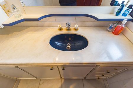 Apartamento à venda com 270m², 4 quartos e 4 vagasDetalhe Banheiro - Suíte