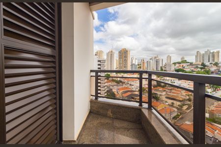 Apartamento à venda com 270m², 4 quartos e 4 vagasVaranda - Suíte 4