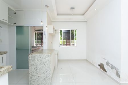 Sala de apartamento para alugar com 2 quartos, 54m² em Itaquera, São Paulo