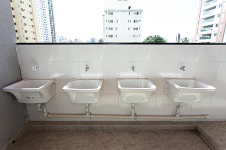 Apartamento para alugar com 40m², 2 quartos e 1 vaga Apartamento para alugar com 40m², 2 quartos e 1 vagaÁrea comum - Lavanderia