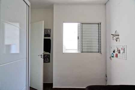 Casa de condomínio à venda com 80m², 3 quartos e 1 vagaQuarto 2