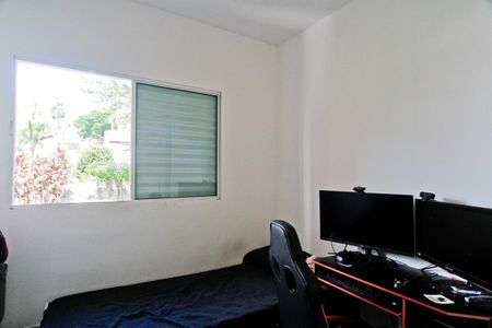 Casa de condomínio à venda com 80m², 3 quartos e 1 vagaQuarto