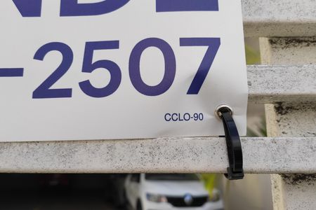 Casa de condomínio à venda com 80m², 3 quartos e 1 vagaPlaca