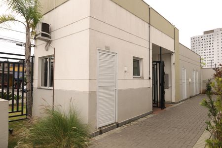 Apartamento para alugar com 42m², 2 quartos e sem vagaÁrea comum - Portaria