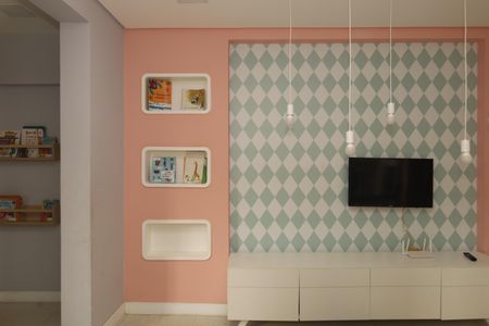 Apartamento para alugar com 42m², 2 quartos e sem vagaÁrea comum - Brinquedoteca