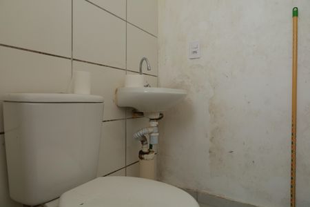 Apartamento para alugar com 42m², 2 quartos e sem vagaBanheiro