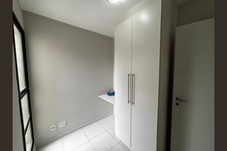 Apartamento à venda com 78m², 3 quartos e 1 vagaQuarto 2