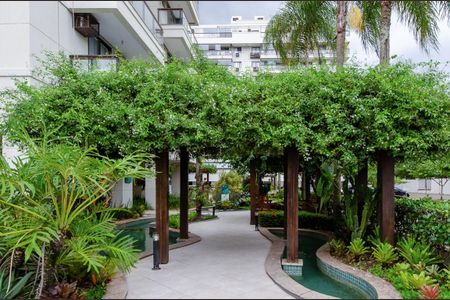 Apartamento à venda com 78m², 3 quartos e 1 vagaÁrea comum