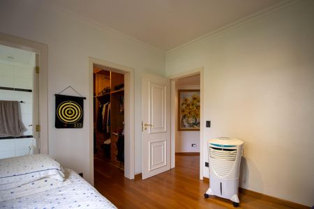 Apartamento à venda com 363m², 6 quartos e 4 vagasSuíte 2