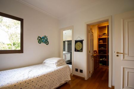 Apartamento à venda com 363m², 6 quartos e 4 vagasSuíte 2