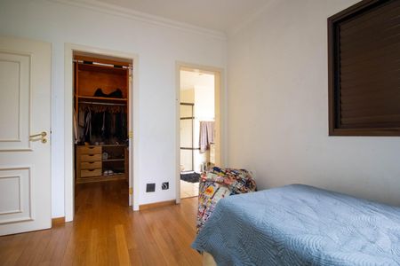 Apartamento à venda com 363m², 6 quartos e 4 vagasSuíte 1