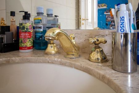 Apartamento à venda com 363m², 6 quartos e 4 vagasBanheiro da Suíte 3