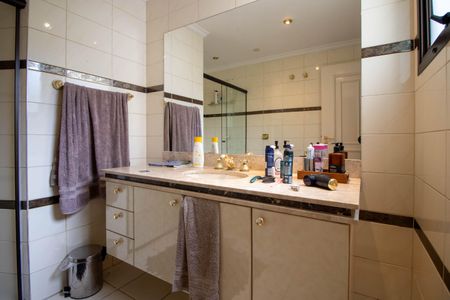 Apartamento à venda com 363m², 6 quartos e 4 vagasBanheiro Suíte 1