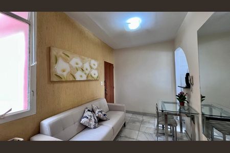 sala  de apartamento à venda com 1 quarto, 40m² em Colégio Batista, Belo Horizonte