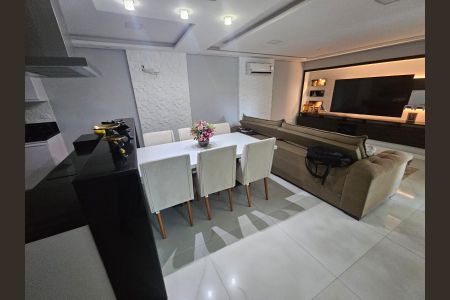 Sala de casa para alugar com 2 quartos, 100m² em Parque Pauliceia, Duque de Caxias