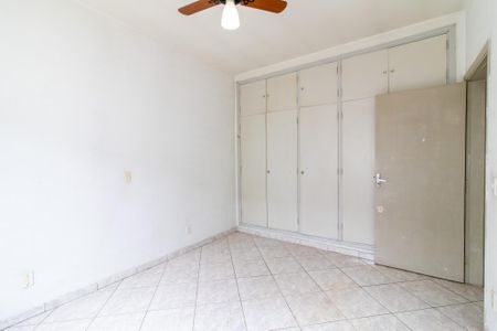 Casa à venda com 212m², 4 quartos e 4 vagasQuarto 3