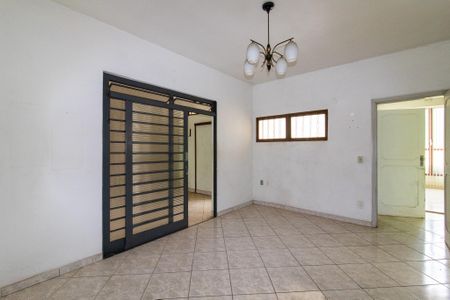 Sala de Jantar de casa à venda com 4 quartos, 212m² em Parque São Quirino, Campinas