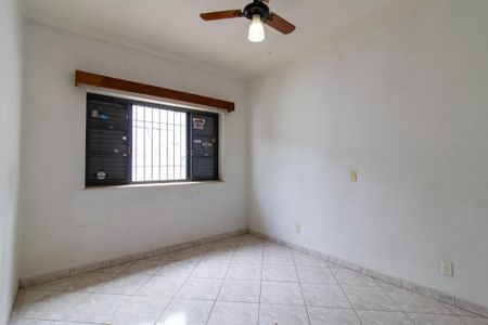Casa à venda com 212m², 4 quartos e 4 vagasQuarto 3