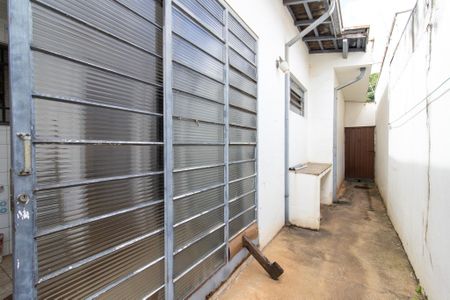 Casa à venda com 212m², 4 quartos e 4 vagasÁrea de Serviço