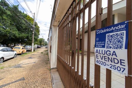 Casa à venda com 212m², 4 quartos e 4 vagasPlaca