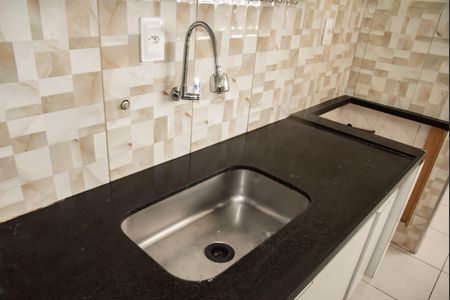 Apartamento à venda com 77m², 2 quartos e sem vagaCozinha