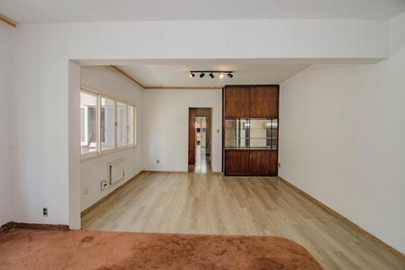 Sala de apartamento para alugar com 3 quartos, 125m² em Bom Fim, Porto Alegre