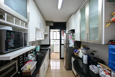 Apartamento à venda com 93m², 3 quartos e 2 vagasCozinha
