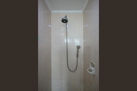 Apartamento à venda com 93m², 3 quartos e 2 vagasChuveiro da Suíte