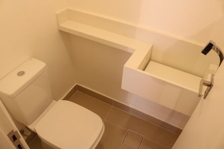 Apartamento para alugar com 114m², 2 quartos e sem vagaLavabo