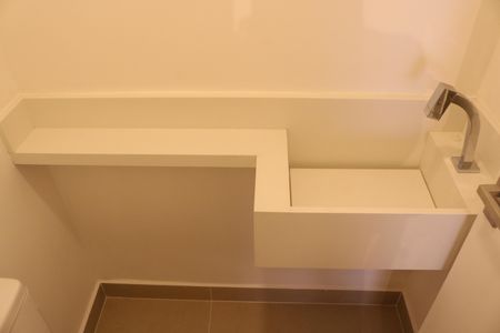 Apartamento para alugar com 114m², 2 quartos e sem vagaLavabo