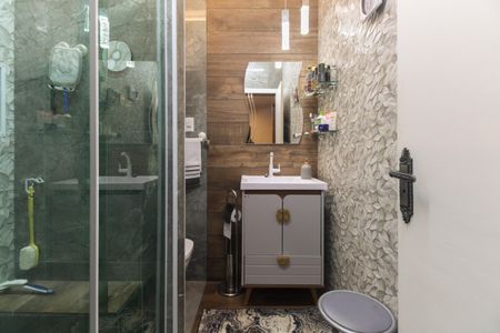 Casa à venda com 90m², 2 quartos e 1 vagaBanheiro 