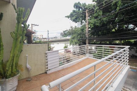 Casa à venda com 90m², 2 quartos e 1 vagaVaranda Quarto 1