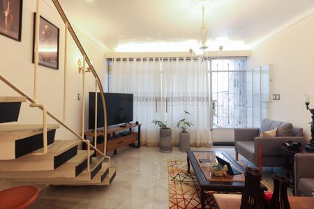 Casa à venda com 90m², 2 quartos e 1 vagaSala 