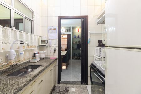 Casa à venda com 90m², 2 quartos e 1 vagaCozinha 