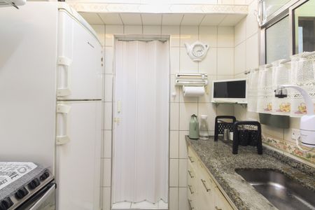 Casa à venda com 90m², 2 quartos e 1 vagaCozinha 