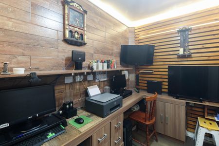 Casa à venda com 90m², 2 quartos e 1 vagaEscritório - Quarto Extra Reversível 