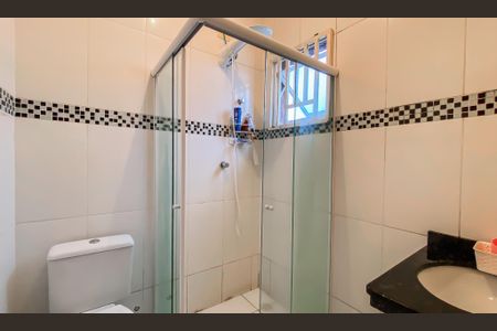 Casa à venda com 80m², 2 quartos e 2 vagas Casa à venda com 80m², 2 quartos e 2 vagasBanheiro da Suíte 2