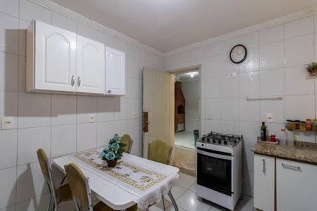 Casa à venda com 156m², 3 quartos e 2 vagasCozinha