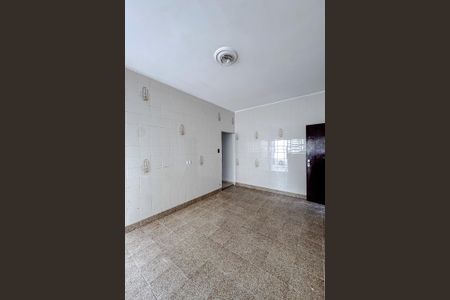 Casa para alugar com 218m², 3 quartos e 3 vagas Casa para alugar com 218m², 3 quartos e 3 vagasCozinha