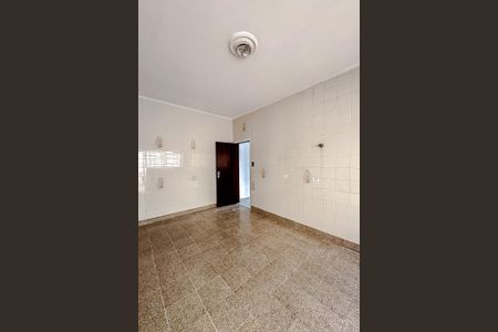 Casa para alugar com 218m², 3 quartos e 3 vagas Casa para alugar com 218m², 3 quartos e 3 vagasCozinha