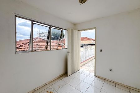 Casa para alugar com 218m², 3 quartos e 3 vagas Casa para alugar com 218m², 3 quartos e 3 vagasQuarto de Serviço 2