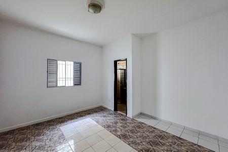 Casa para alugar com 218m², 3 quartos e 3 vagas Casa para alugar com 218m², 3 quartos e 3 vagasQuarto 1 - Suíte