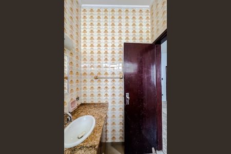 Casa para alugar com 218m², 3 quartos e 3 vagas Casa para alugar com 218m², 3 quartos e 3 vagasBanheiro da Suíte